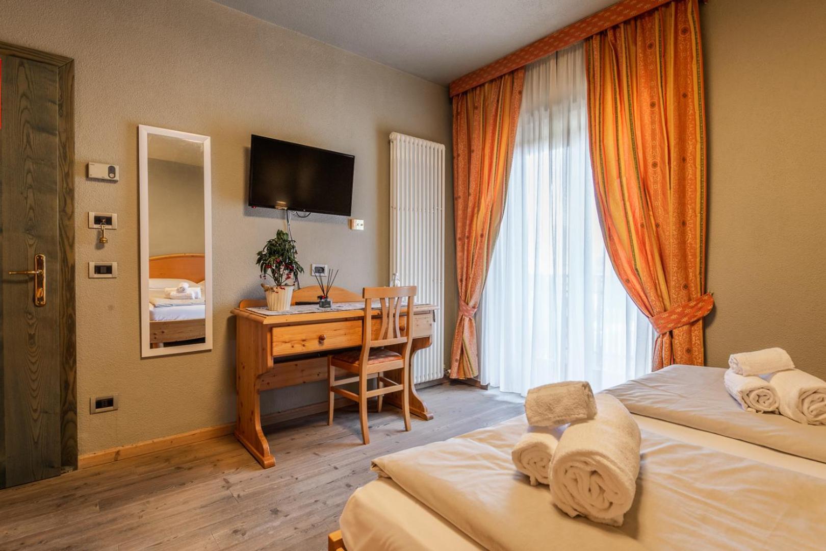 Hotel Diffuso Locanda Elisa Dimaro Dış mekan fotoğraf