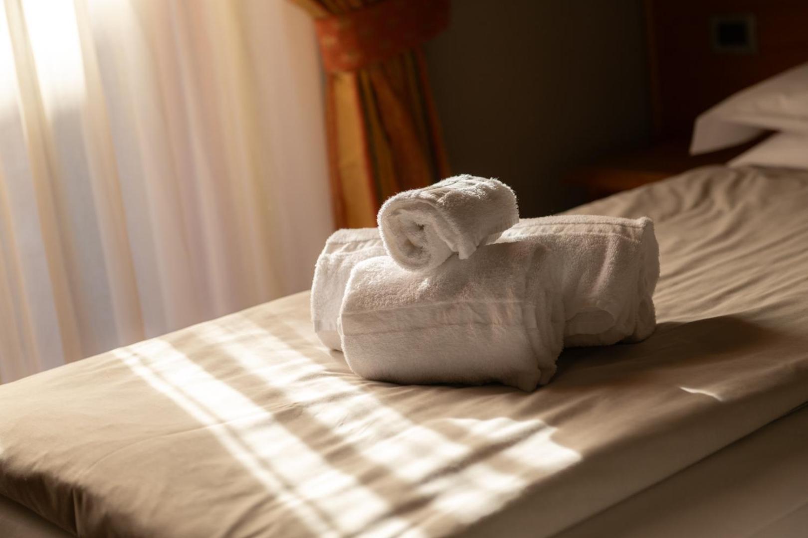 Hotel Diffuso Locanda Elisa Dimaro Dış mekan fotoğraf